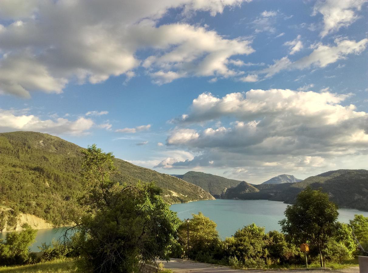 Camping Du Lac Saint-Julien-du-Verdon Luaran gambar